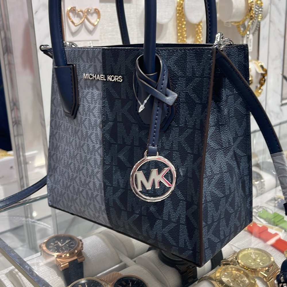 Michael Kors Mercer Medium Two-Tone Logo Crossbody Messenger Navy Multi NWT - Picture 2 of 16